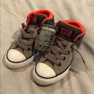 Boys Converse Size 2 - NEW
